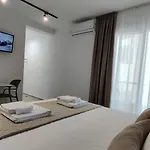Makashi Appartement *