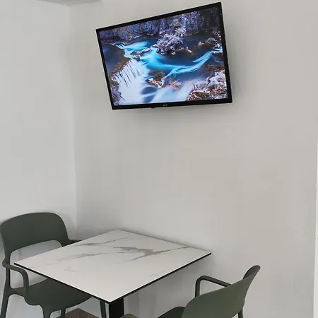 Apartment Makashi Ksamil