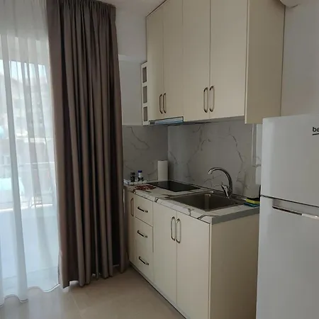 Apartment Makashi Ksamil